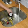 Waste Maid Víceúčelová zátka pro drtič kuchyňského odpadu 2